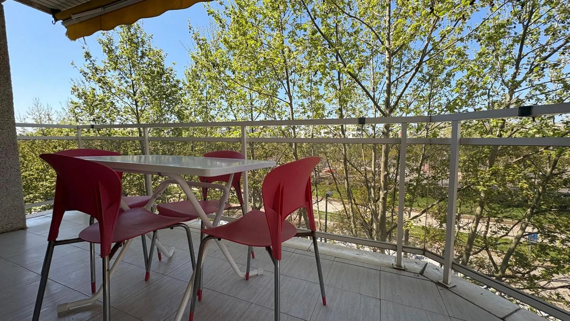 Acogedor, Ideal Familias Cambrils